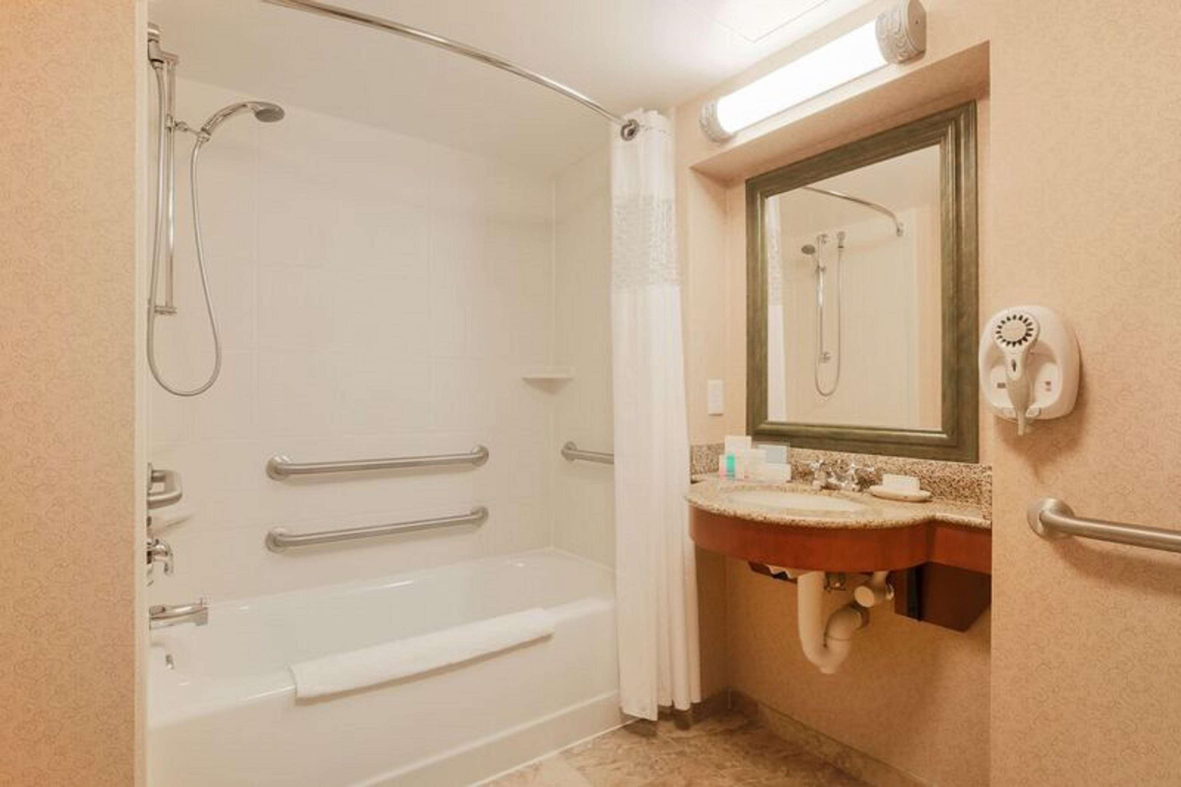 Hampton Inn & Suites Poughkeepsie Spackenkill Εξωτερικό φωτογραφία
