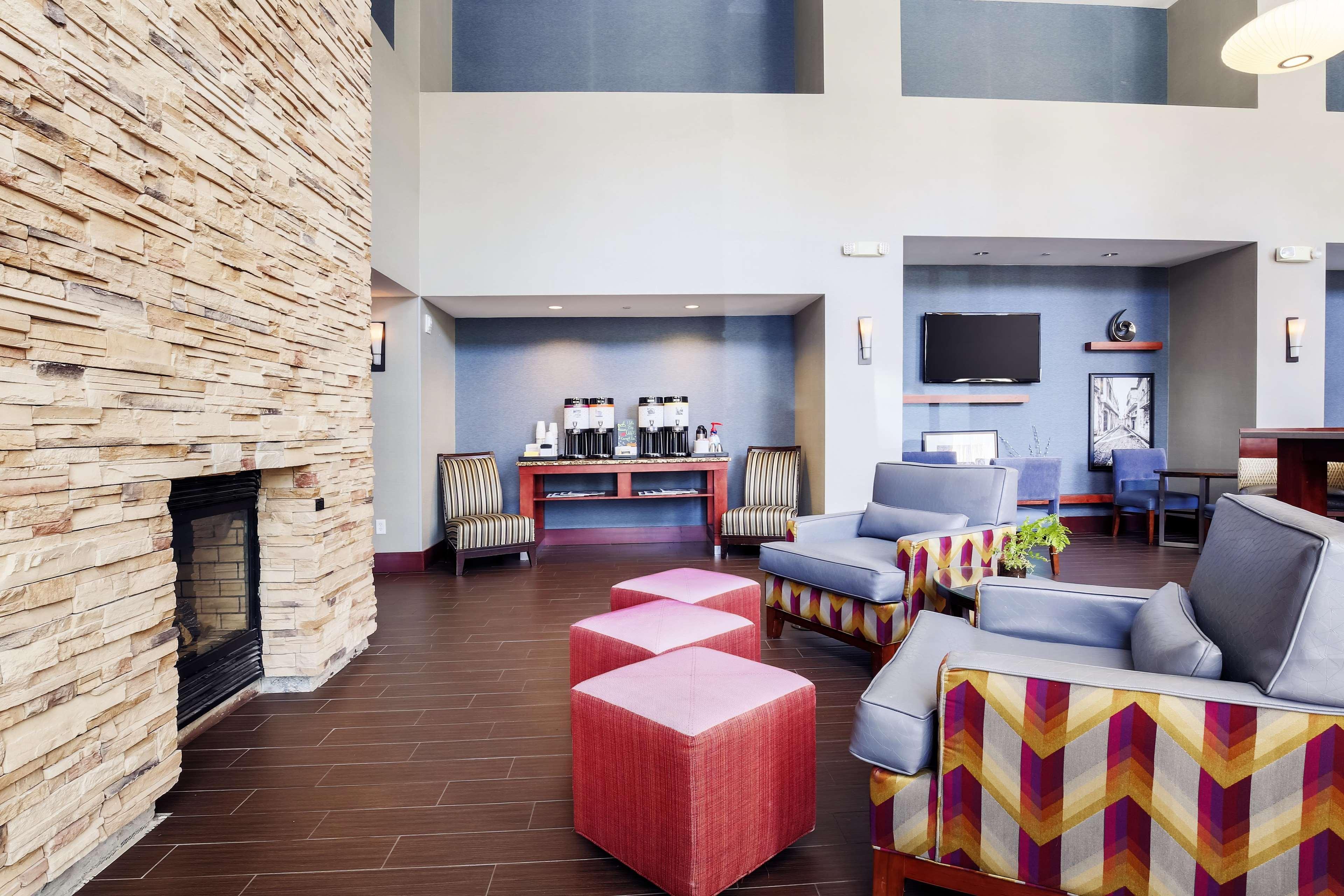 Hampton Inn & Suites Poughkeepsie Spackenkill Εξωτερικό φωτογραφία