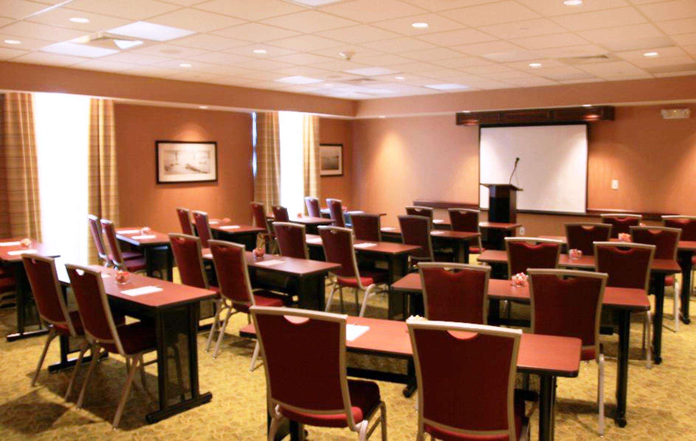 Hampton Inn & Suites Poughkeepsie Spackenkill Ανέσεις φωτογραφία