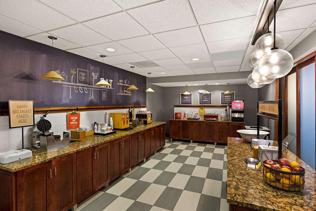 Hampton Inn & Suites Poughkeepsie Spackenkill Εστιατόριο φωτογραφία