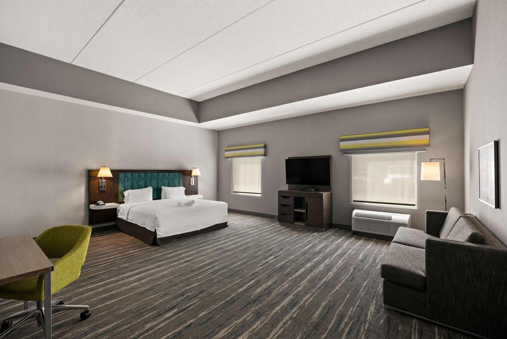 Hampton Inn & Suites Poughkeepsie Spackenkill Εξωτερικό φωτογραφία