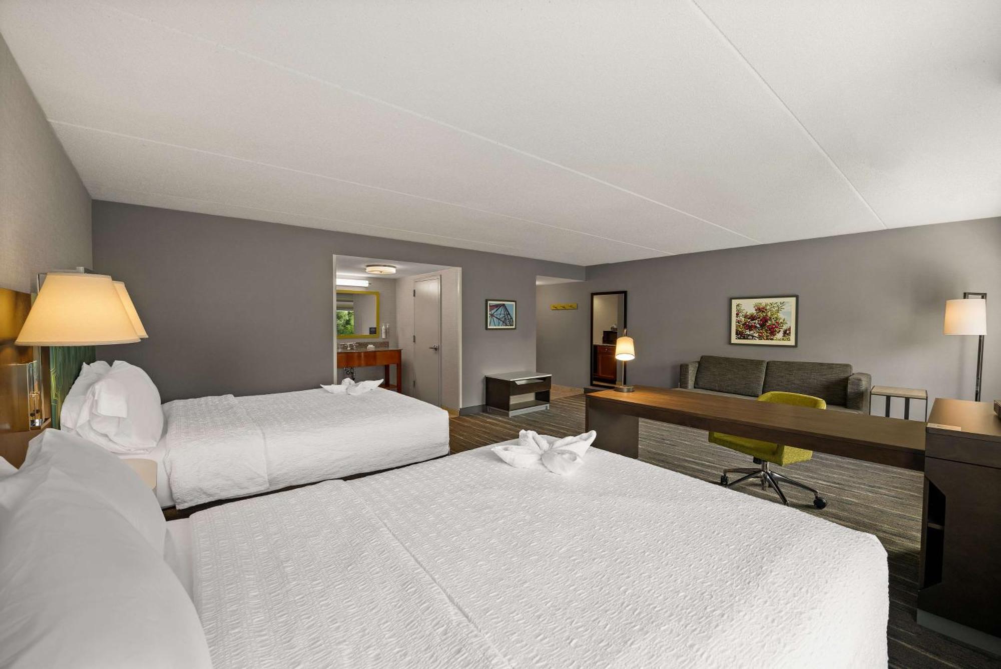 Hampton Inn & Suites Poughkeepsie Spackenkill Εξωτερικό φωτογραφία