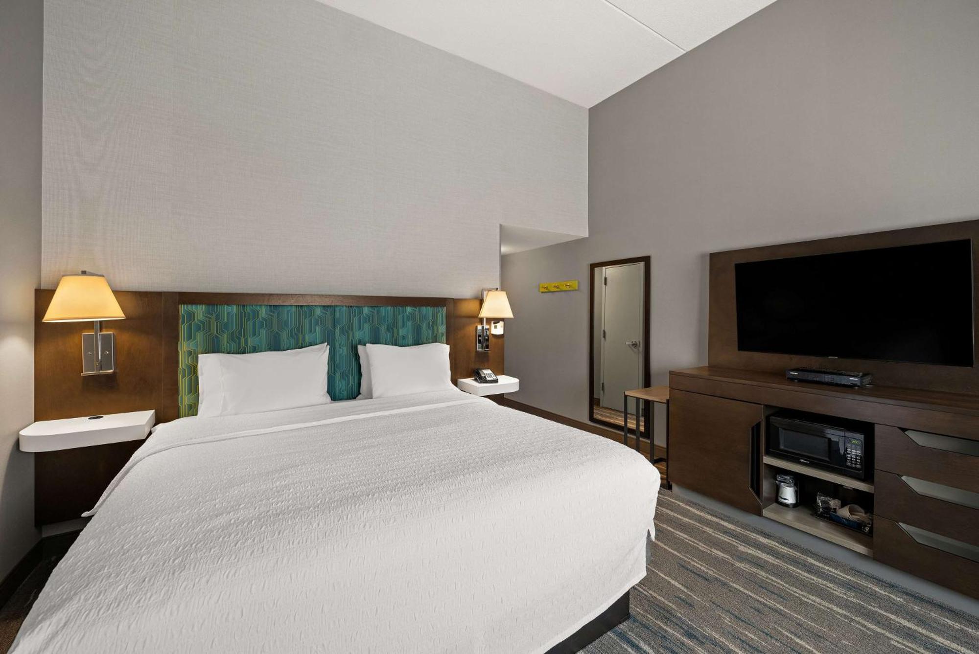 Hampton Inn & Suites Poughkeepsie Spackenkill Εξωτερικό φωτογραφία